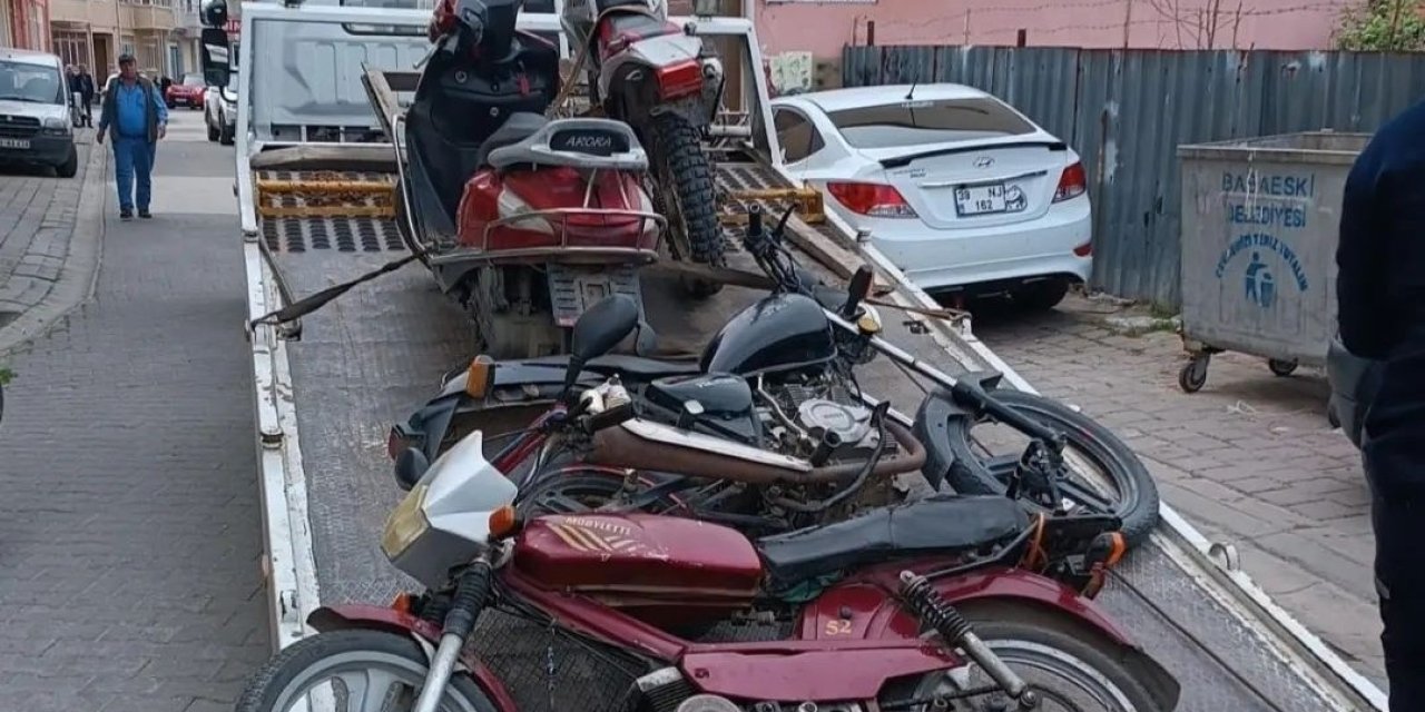 Babaeski’de Trafik Denetimi: 6 Motosiklet Trafikten Men Edildi