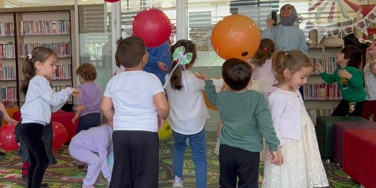 Düzce Üniversitesi’nden Etkileşimli Kitap Okuma Etkinliği