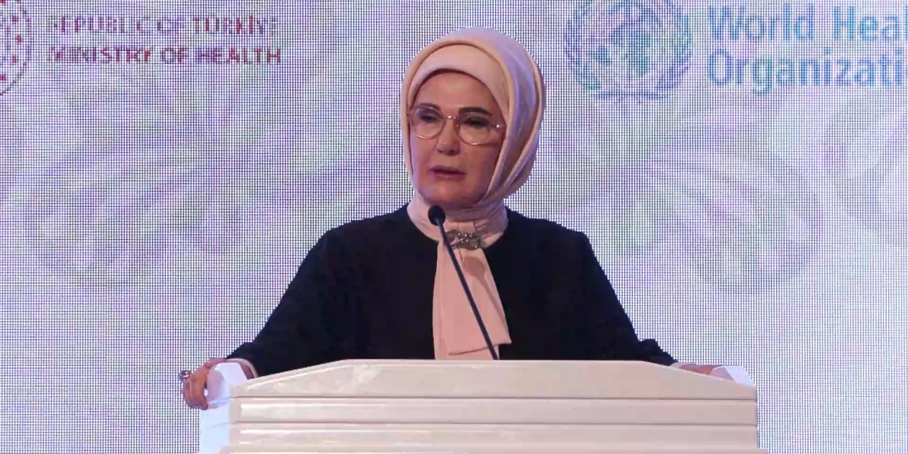 İstanbul- Emine Erdoğan, Geleneksel Ve Tamamlayıcı Tıp Çalıştayı'na Katıldı