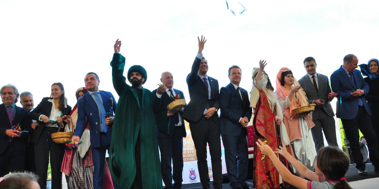 Uluslararası Manisa Mesir Macunu Festivali Başladı