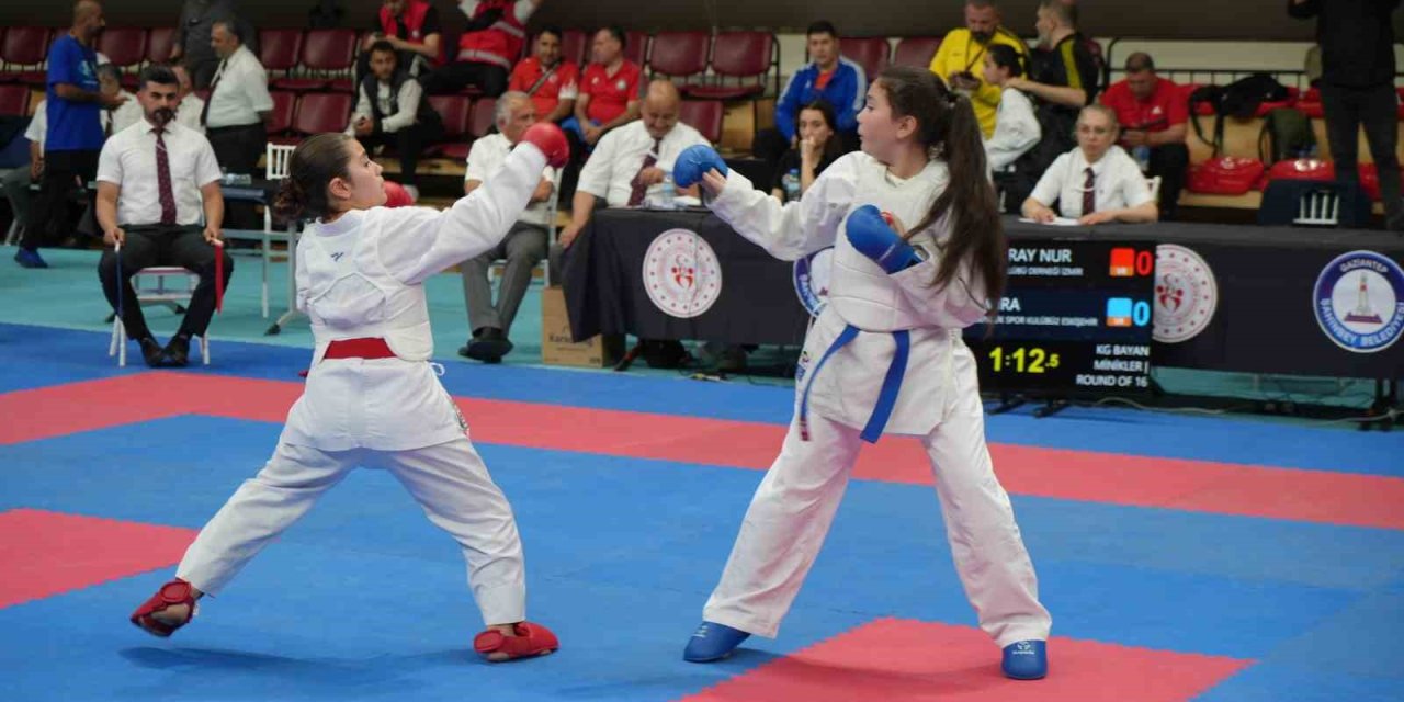 Türkiye Minikler Karate Şampiyonası Gaziantep’te Başladı