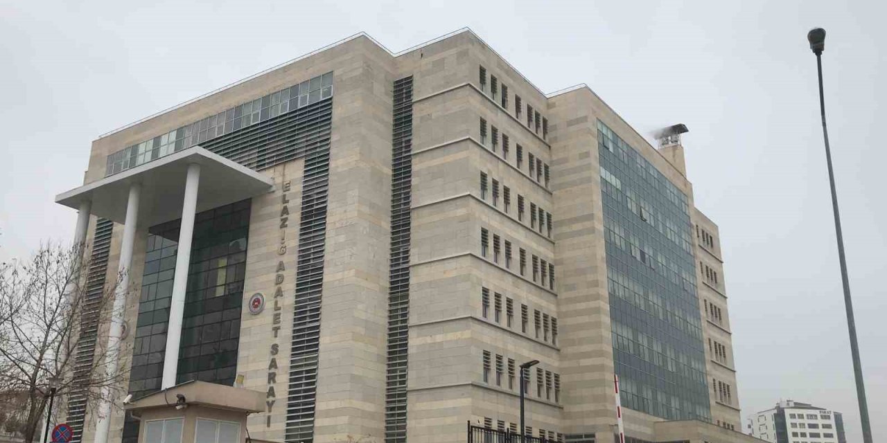 Öğrencileri Taciz Ettiği İddia Edilen Okul Müdürü Tutuklandı