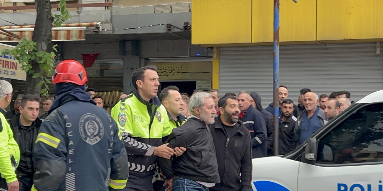 Kaza Yapan Alkollü Sürücüden Trafik Polislerine: Siz Trafik Polisisiniz, Beni Gözaltına Alamazsınız