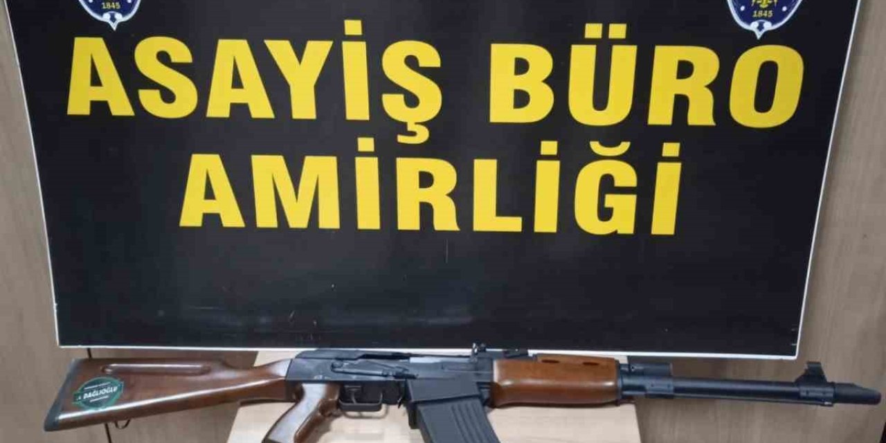 Silahlı Kavgada Adliyeye Sevk Edilen 6 Şüpheliden İkisi Tutuklandı