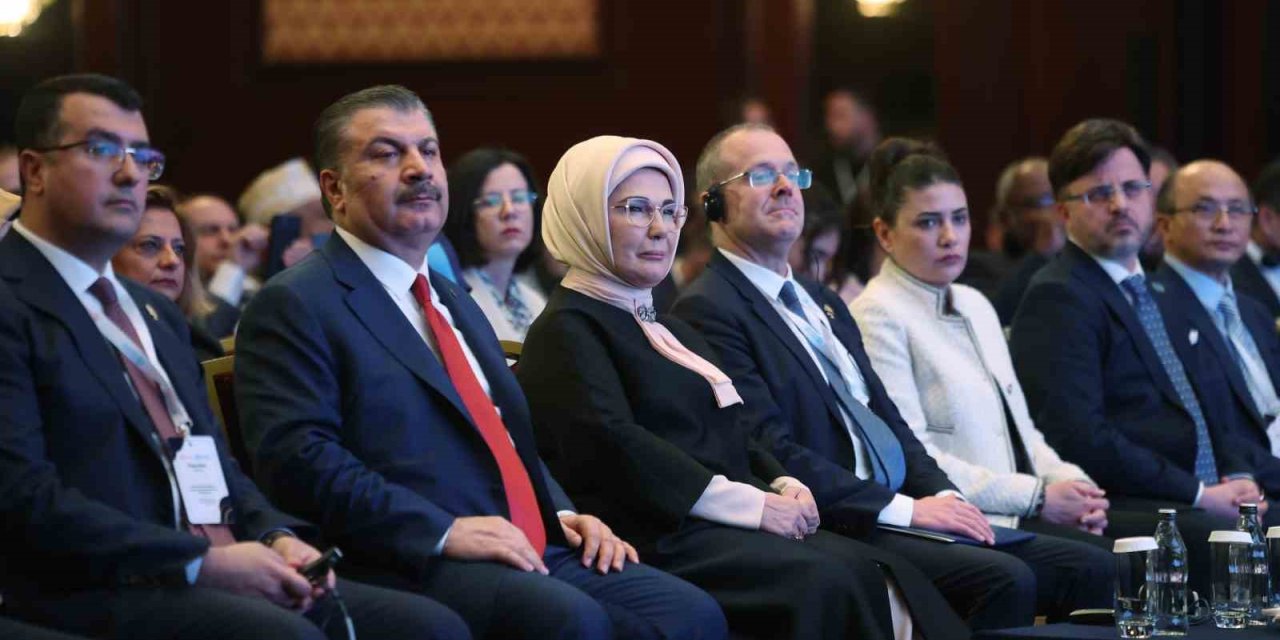 Emine Erdoğan: "Şifanın Arandığı En Kadim Kaynaklardan Biri Hiç Şüphesiz Hala Keşfedilmemiş Bitkiler Alemidir"