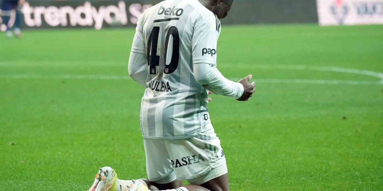 Muleka 5 Ay Sonra Golle Tanıştı