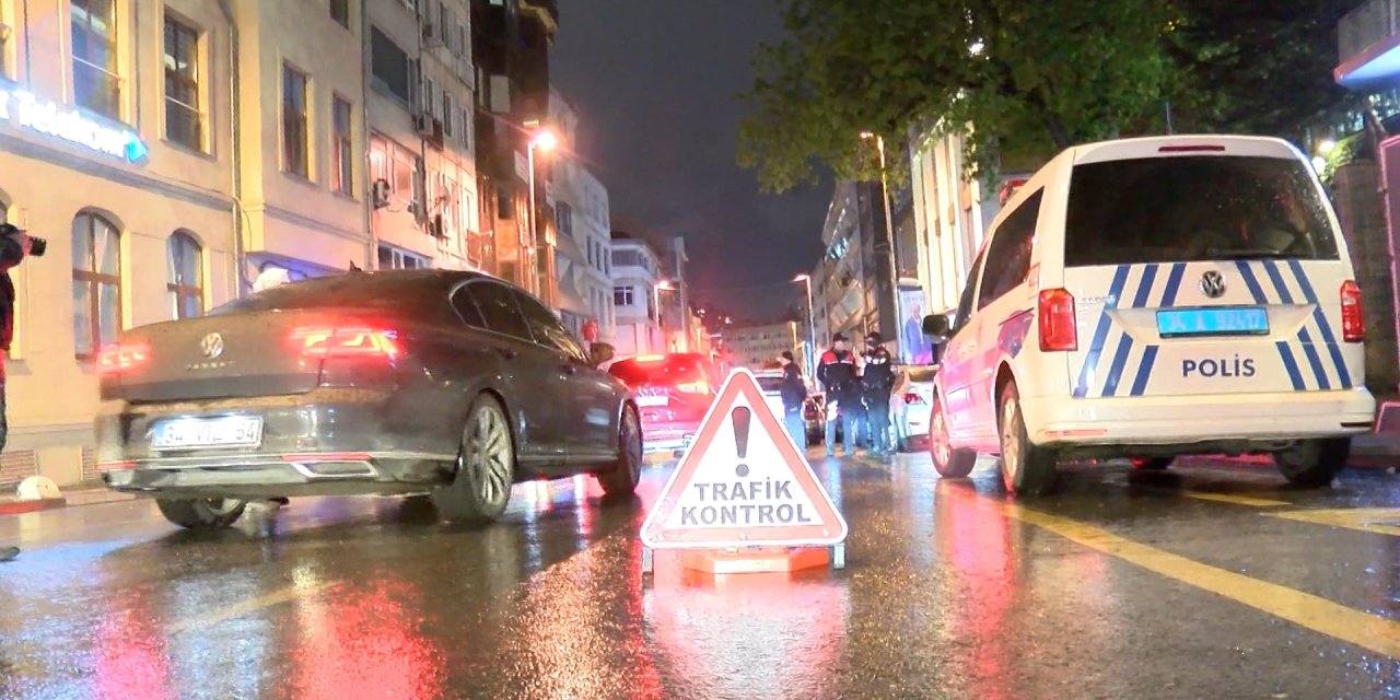 İstanbul- Kadıköy'de 'Huzur' Denetimi Gerçekleştirildi