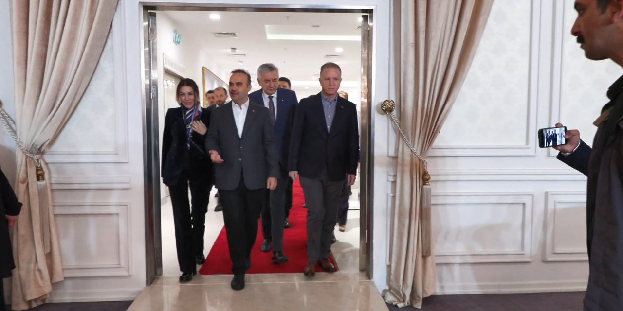 İstanbul- Bakan Kacır: Biz İstiyoruz Ki Türk Milleti Dünyada Yeniden Söz Ve İş Sahibi Olsun