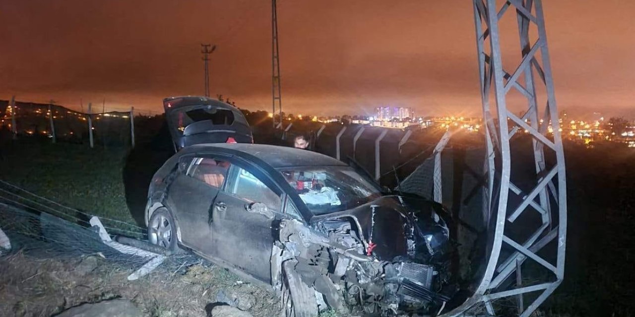 Ehliyetsiz Sürücünün Kullandığı Otomobil Motosiklete Çarptı; 1 Ölü