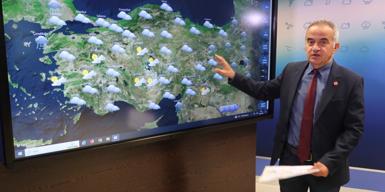 'Kuvvetli Yağışlar Batı Bölgelerini Terk Ediyor, Doğuda Aralıklı Yağışlar Var'