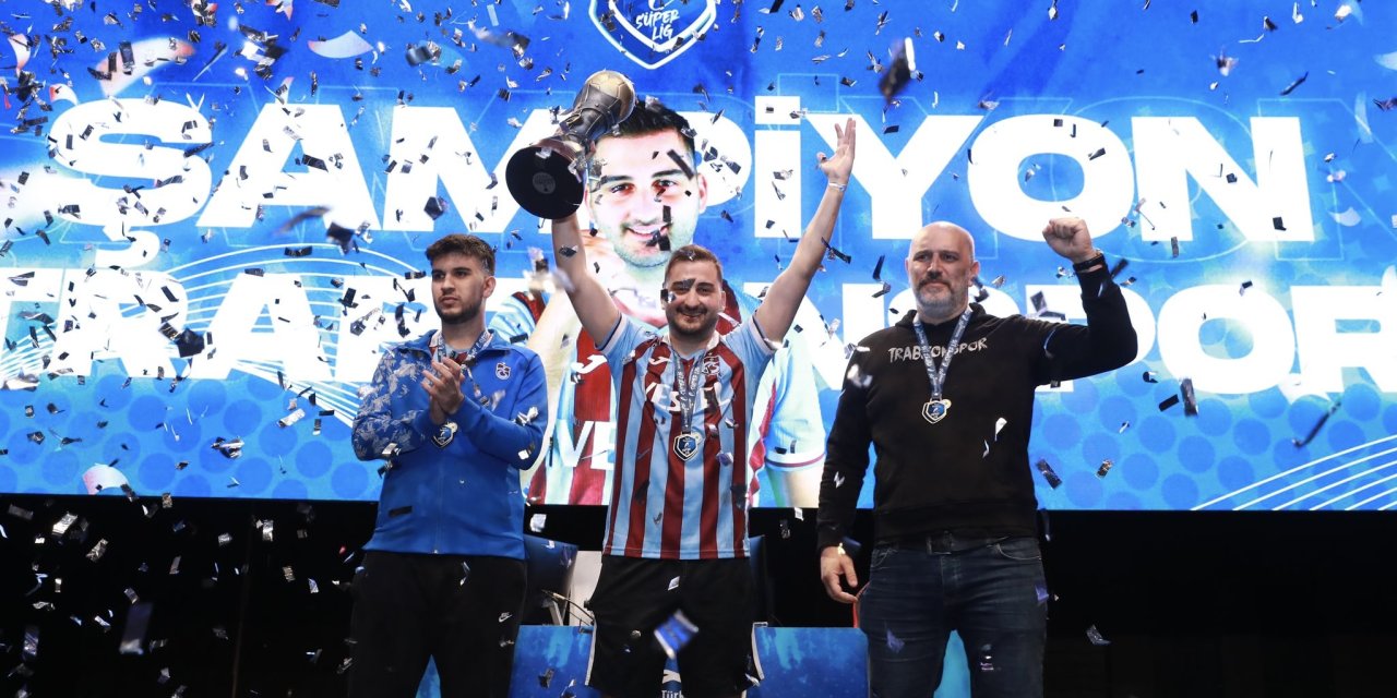 Türk Telekom Esüper Lig’de Şampiyon Trabzonspor