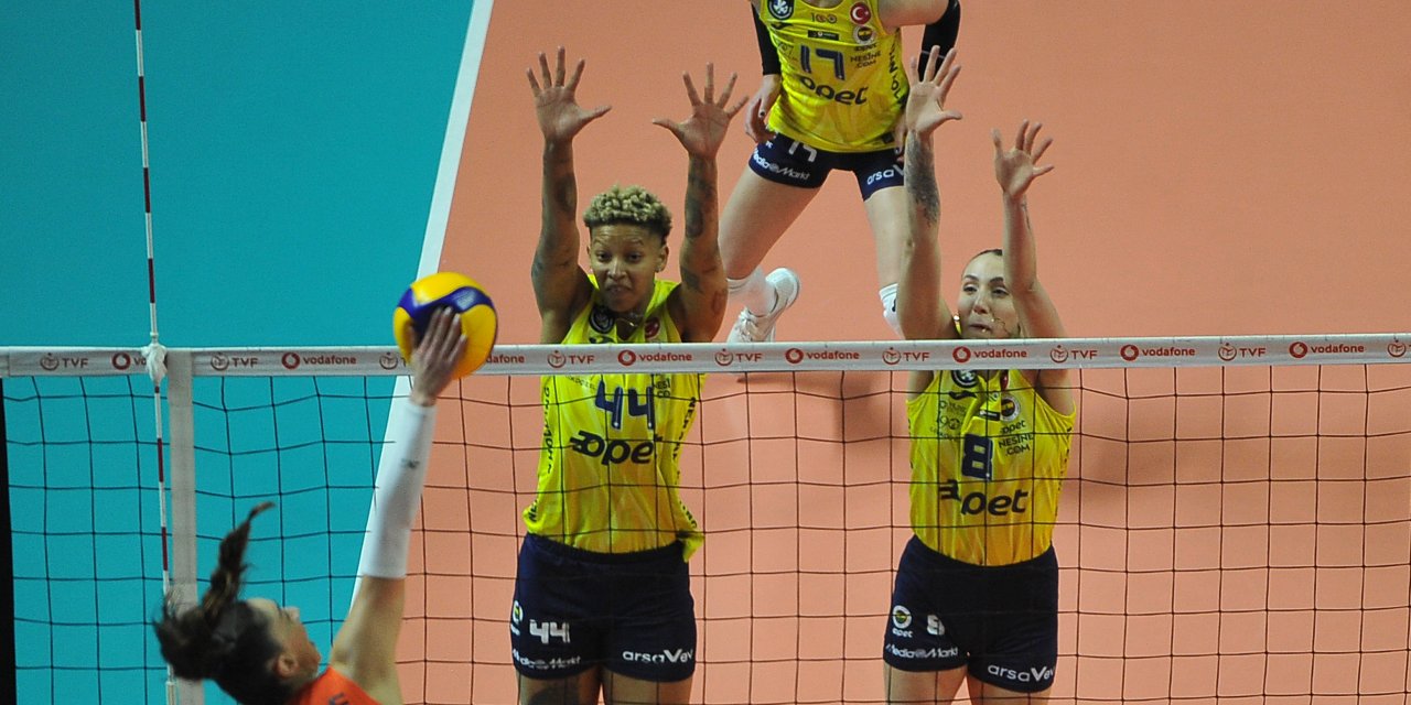 Sultanlar Ligi’nde Şampiyon Fenerbahçe Opet