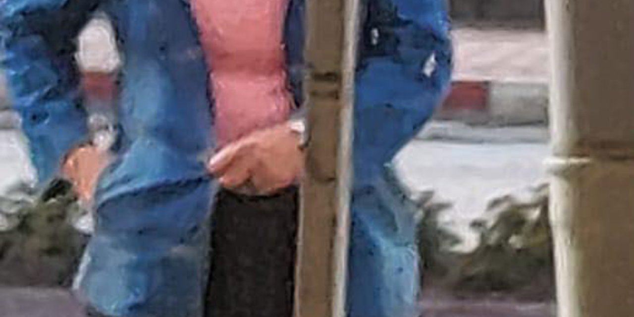 Kadın Kıyafeti Giyerek Çocukları Takip Eden Şüpheli Yakalandı