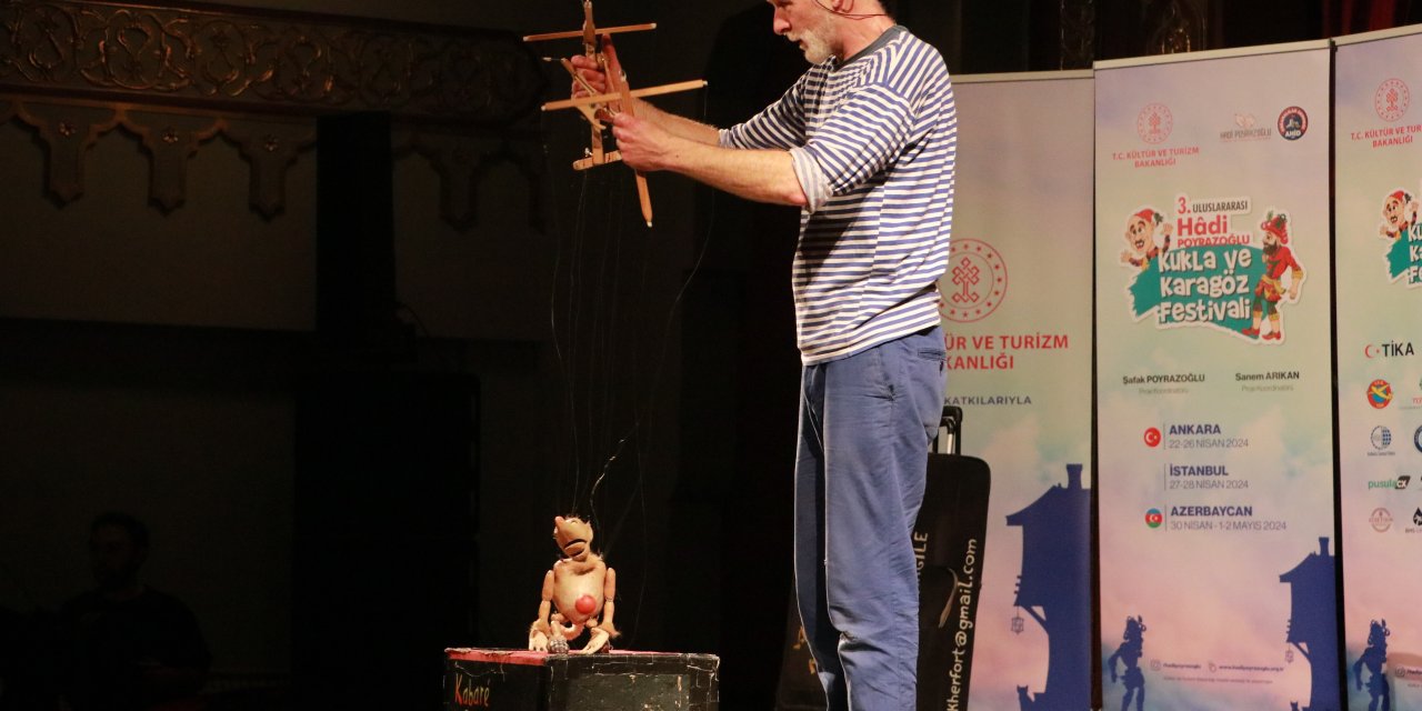 3'ncü Uluslararası Hadi Poyrazoğlu Kukla Ve Karagöz Festivali Başladı