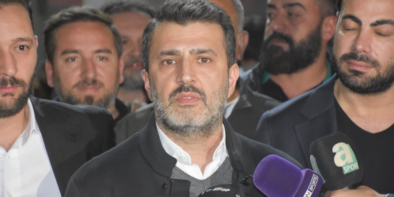 Sivasspor Basın Sözcüsü Karagöl: Biz Şerefimizle Ve Namusumuzla Oynayan Bir Kulübüz