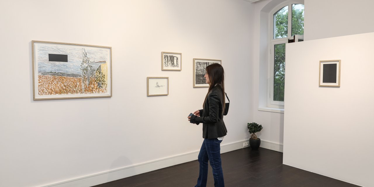 Sanatçı Aida Mahmudova’nın Kişisel Sergisi ‘Bir Rüya Açılır’ Sanatseverlerle Buluştu