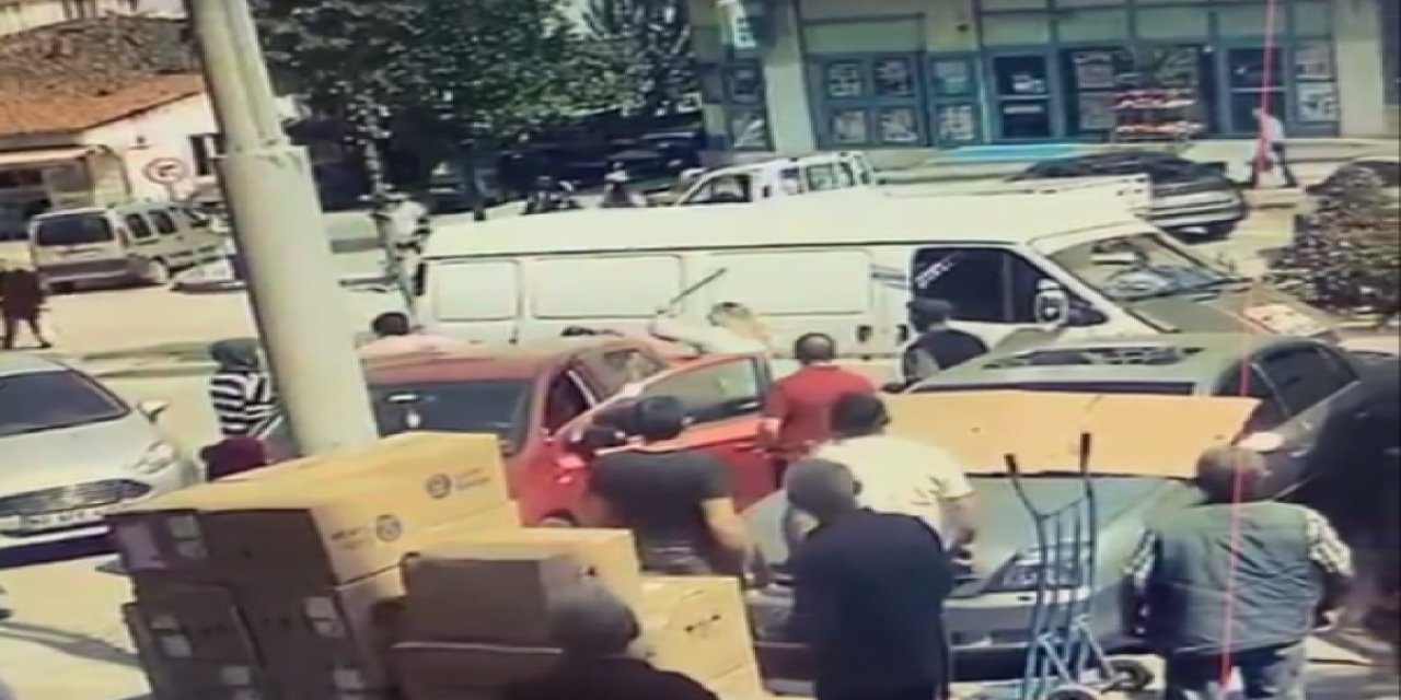 Tokat'ta Sopalı, Biber Gazlı Kavga Kamerada; 1 Yaralı