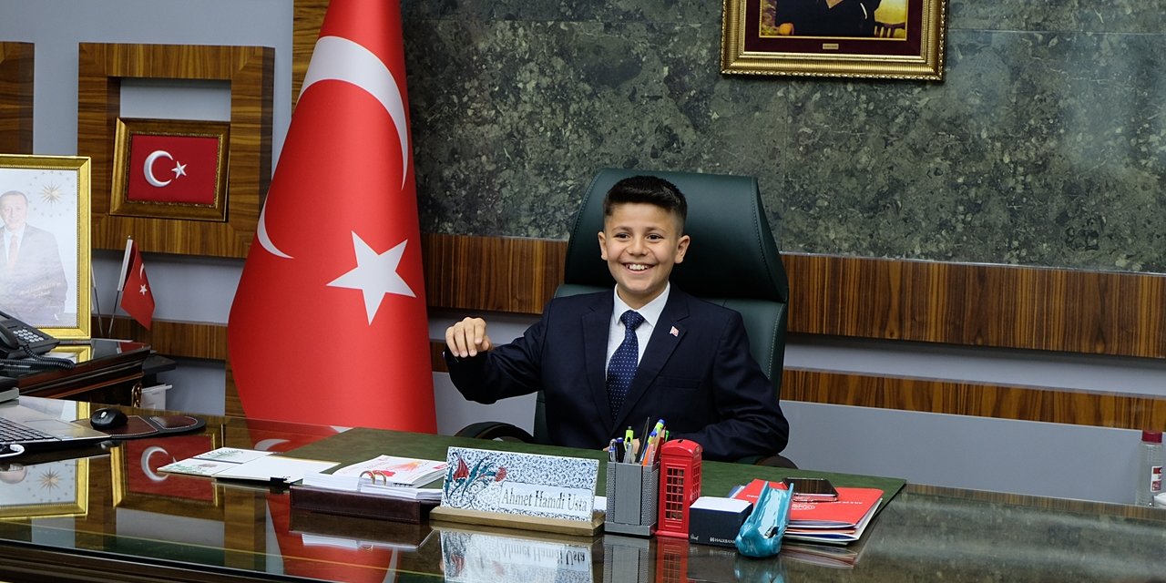 23 Nisan’da Valinin Koltuğuna Oturan Muhammed: Dayanıksız Binaların İnşasına İzin Vermeyeceğiz