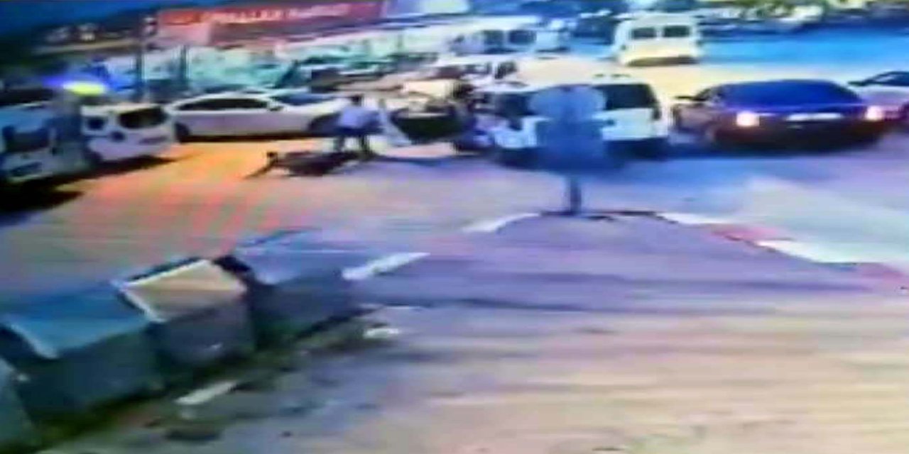 Sürücülerin Silahlı 'Yol Verme' Kavgası: 1'i Çocuk, 2 Yaralı