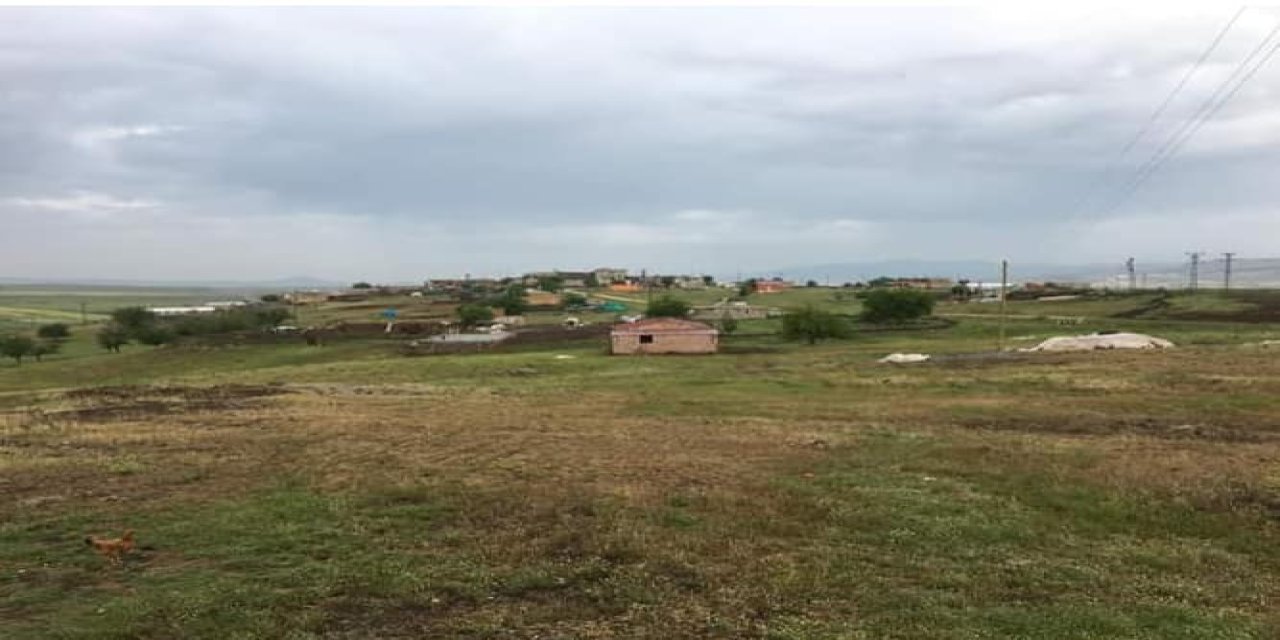 Diyarbakır’da Taşlı Sopalı Muhtarlık Seçimi Kavgası:4 Yaralı