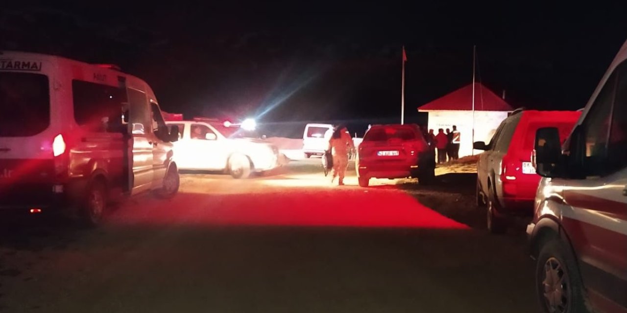 Mersin'de Kaybolan 79 Yaşındaki Taşpınar İçin Arama Çalışması Başlatıldı (2)