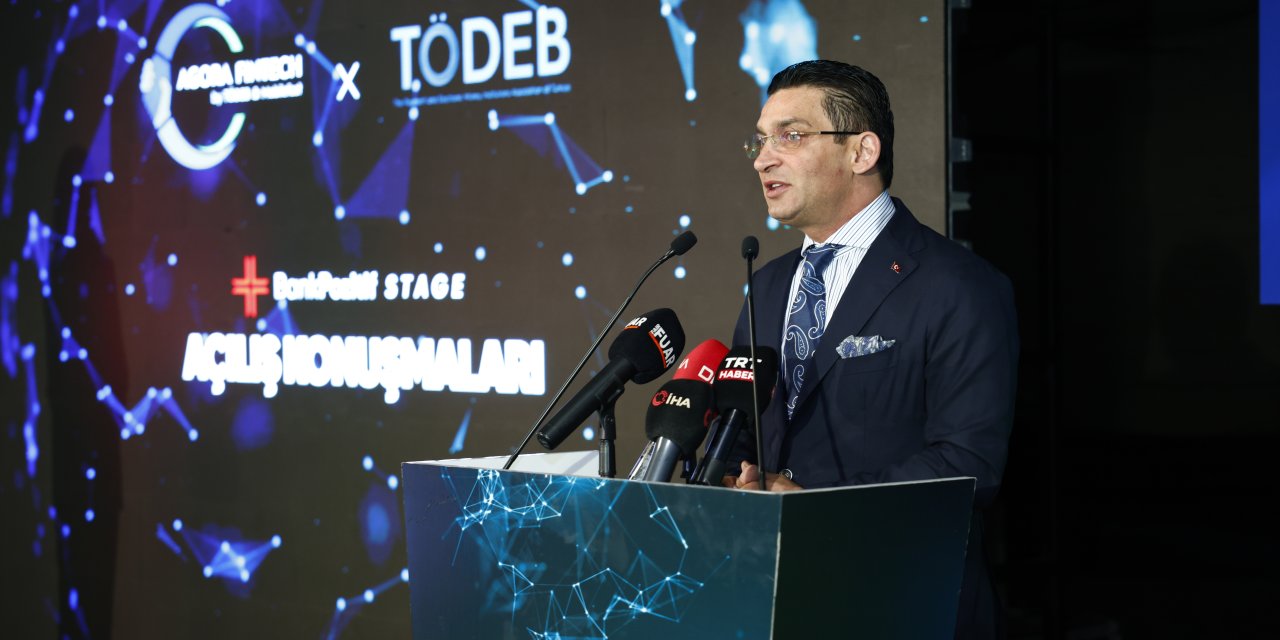 Agora Fintech Etkinliğinde Global Finans Ve Teknoloji Liderleri Bir Araya Geldi