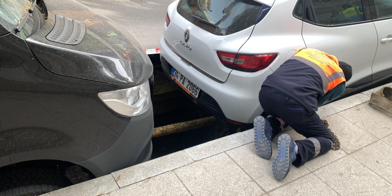 İstanbul- Şişli'de Yol Çöktü -1