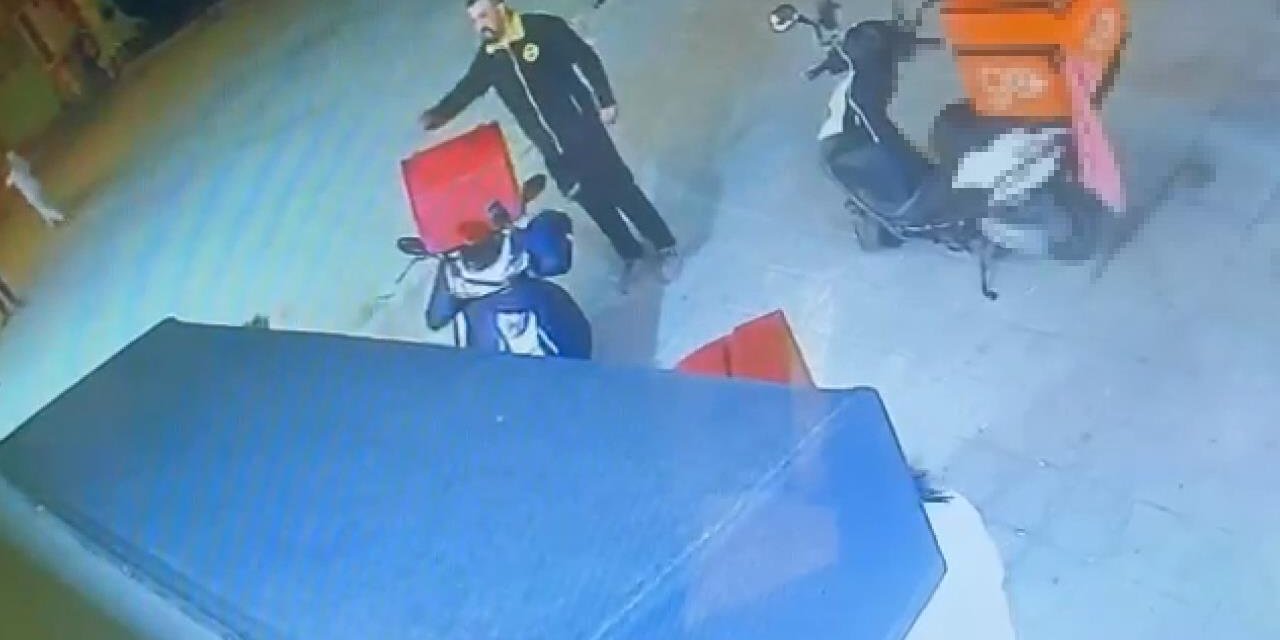 İstanbul - Esenler'deki Tornavidalı Cinayetin Güvenlik Kamerası Görüntüleri Ortaya Çıktı