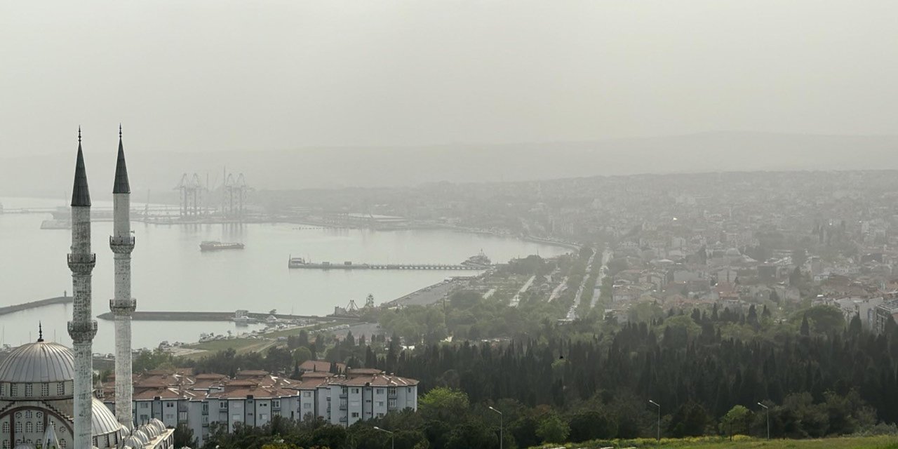 Tekirdağ'ı Toz Bulutları Kapladı