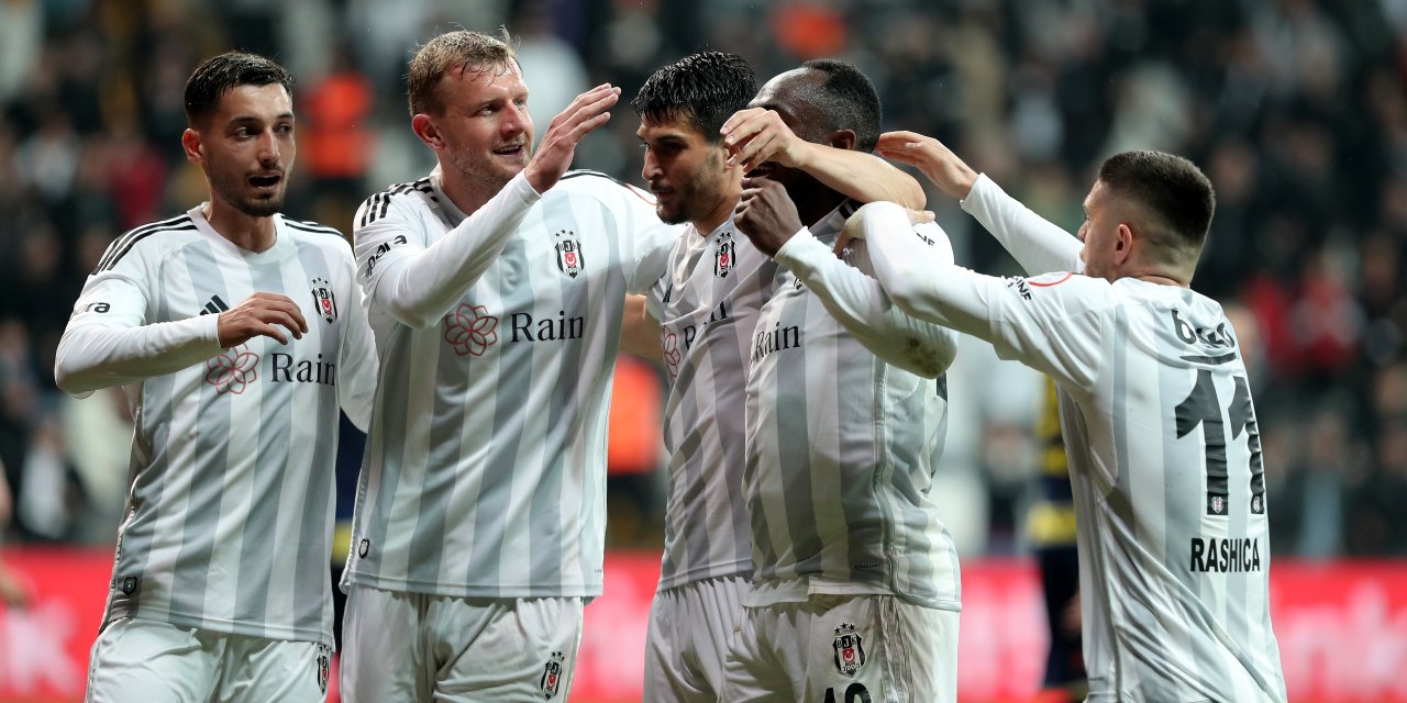 Beşiktaş Kadıköy'de Galibiyet Peşinde