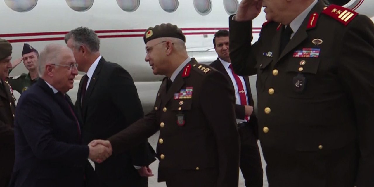 Bakan Güler Ve Komutanlar Kktc'de