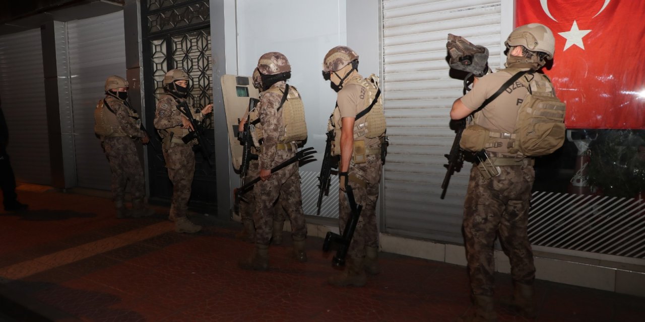 Mersin'de Deaş Operasyonu: 9 Gözaltı