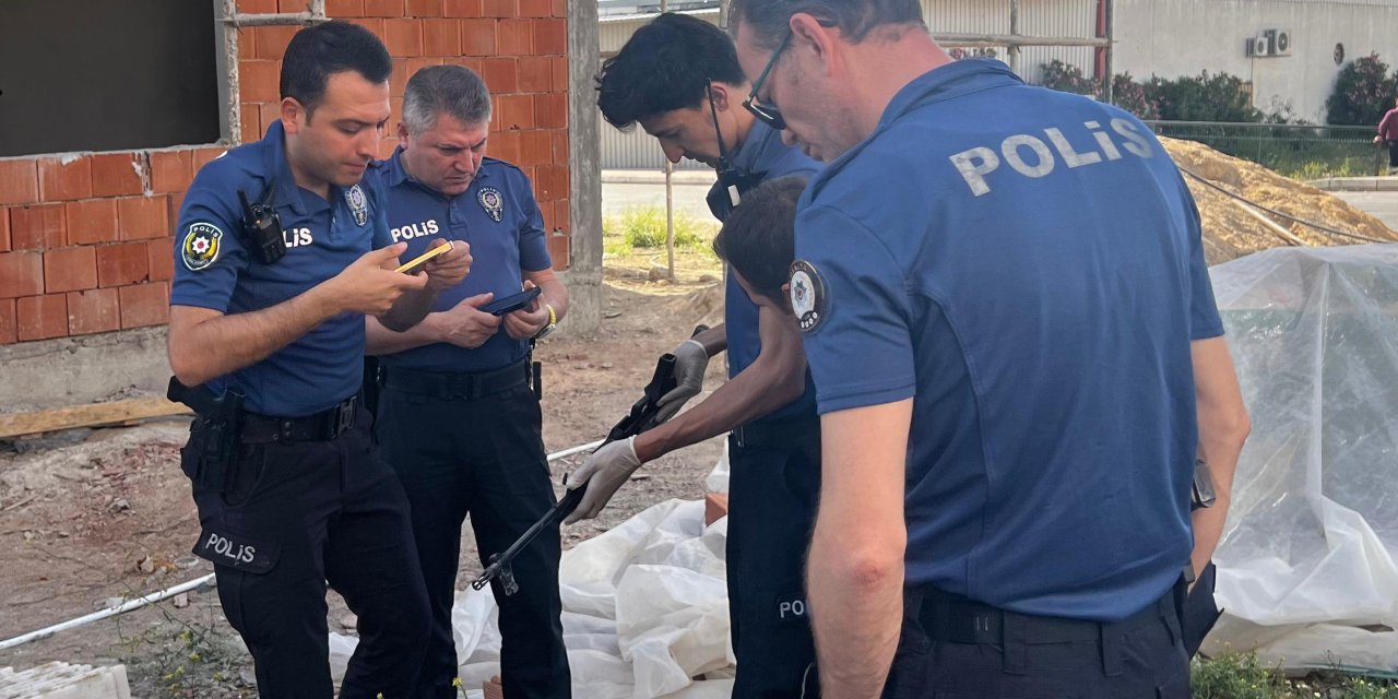 Ailesine Kızdı, Tüfekle İnşaatta Rastgele Ateş Açtı