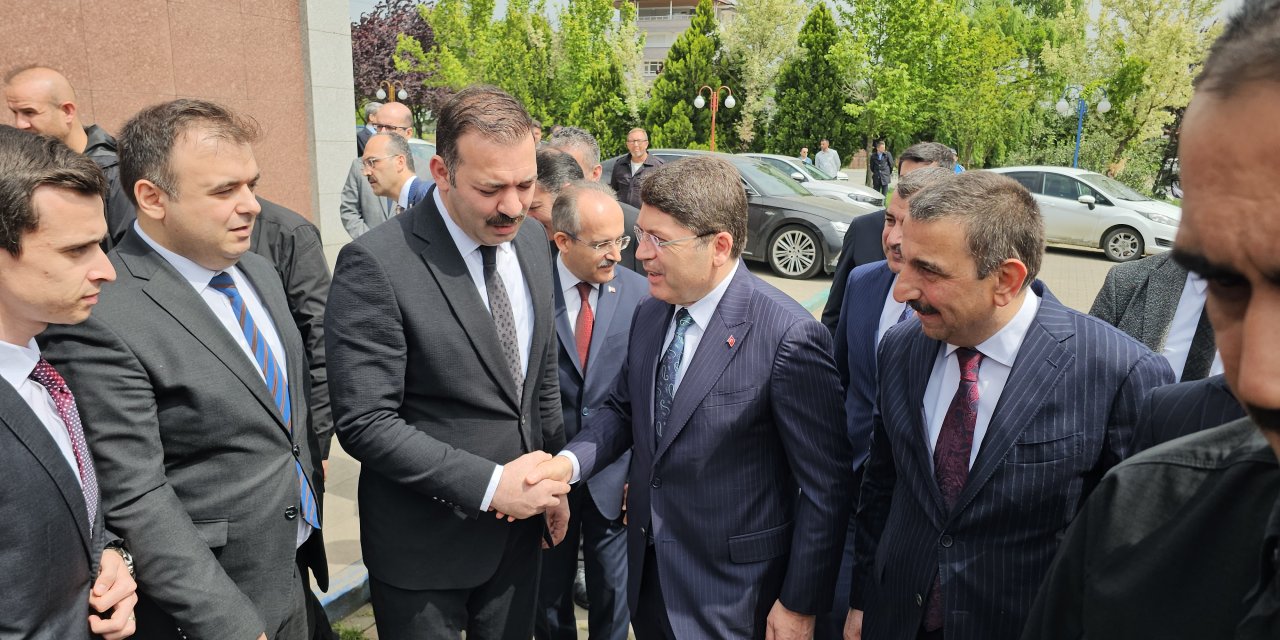 Bakan Tunç Zonguldak'ta