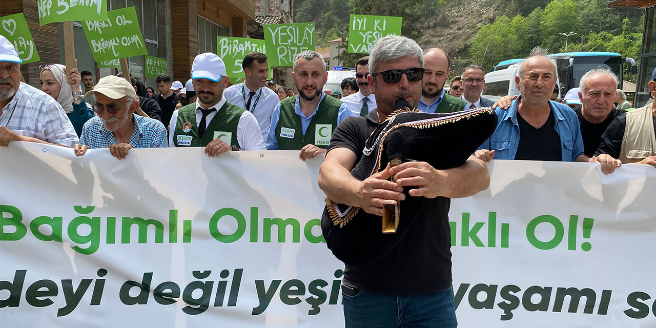 Rize'de Yeşilay’dan tulumlu sağlıklı yaşam yürüyüşü