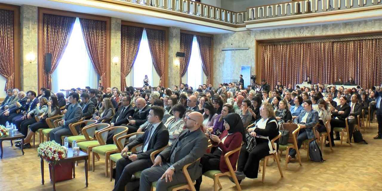 Tbmm'de 'Çocuk Zirvesi' Sona Erdi