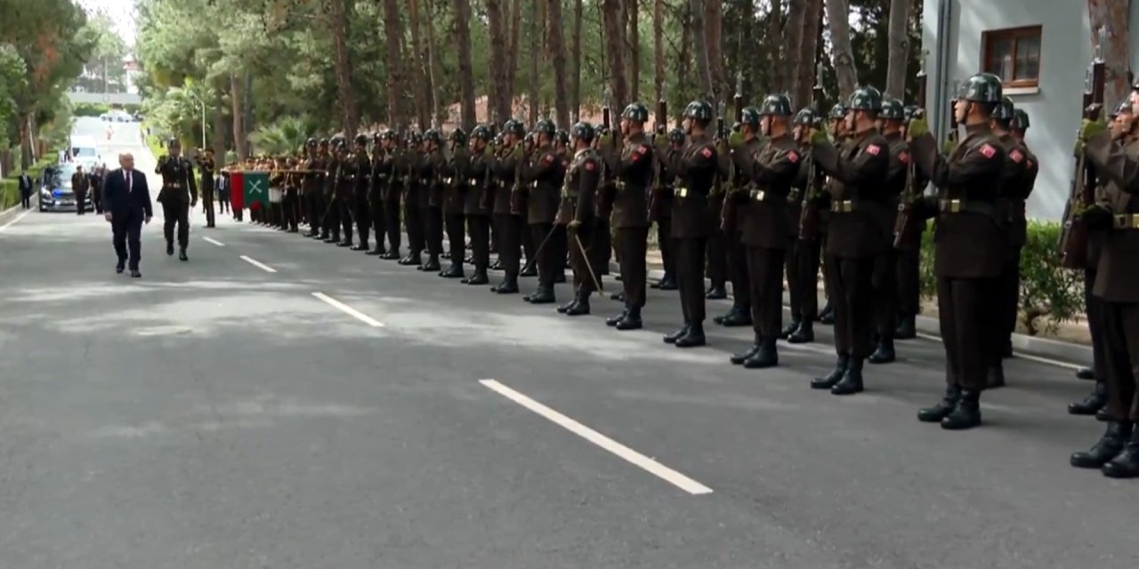 Bakan Güler Ve Komutanlar Kktc'de (5)