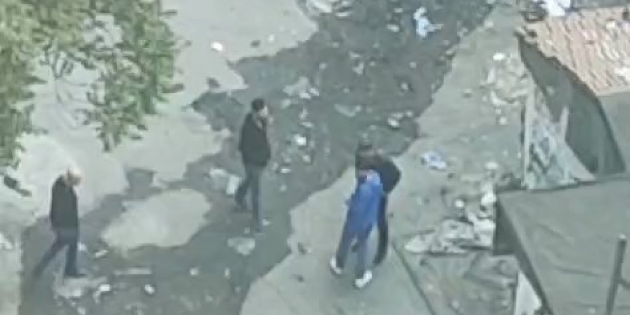 İstanbul-gaziosmanpaşa'da Güpegündüz Uyuşturucu Satan Şüpheli Yakalandı