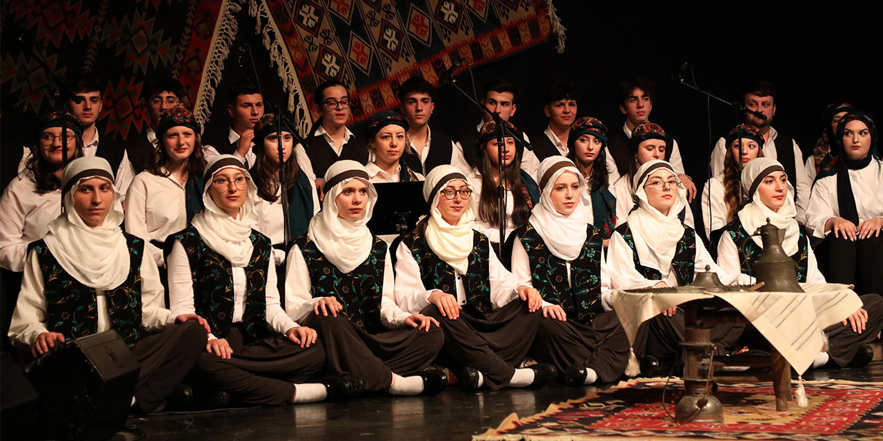 Rize'de "sıra gecesi" düzenlendi