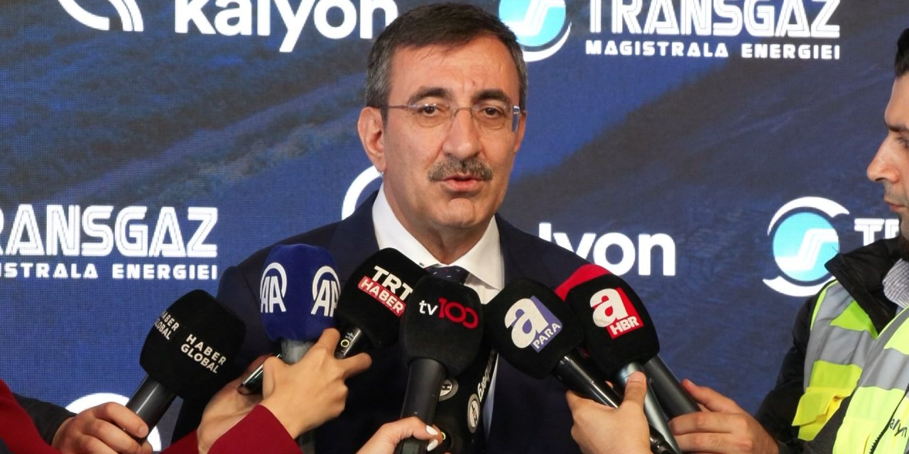 İstanbul- Cumhurbaşkanı Yardımcısı Yılmaz: Kamu Tasarruflarının Çok Çok Önemli Olduğunu Düşünüyoruz