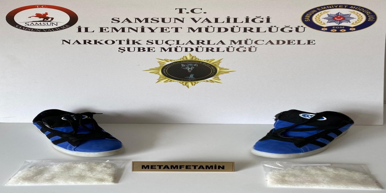 Ayakkabısına Gizlediği Uyuşturucuyla Yakalandı