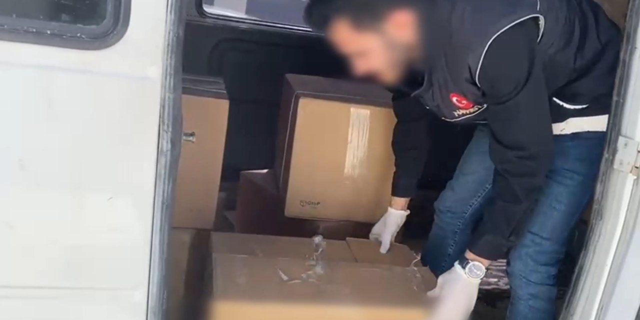 Konya'da 90 Bin Uyuşturucu Hap Ele Geçirildi, 3 Kişi Tutuklandı