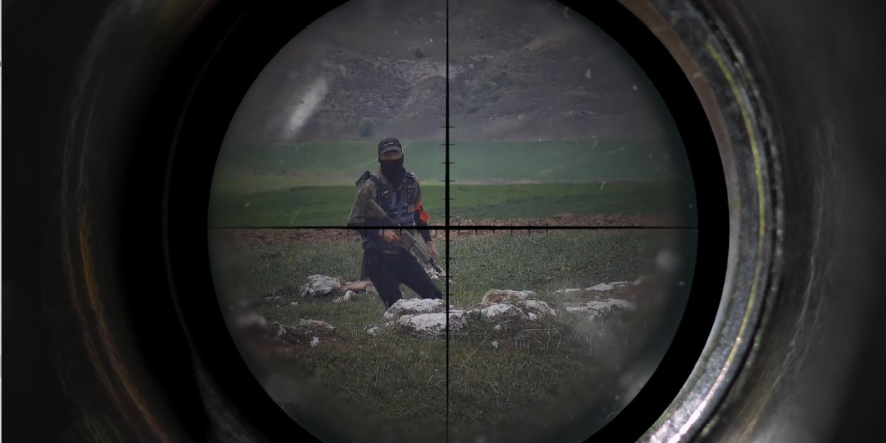 400 Yıllık Terk Edilmiş Köyde 'Airsoft'