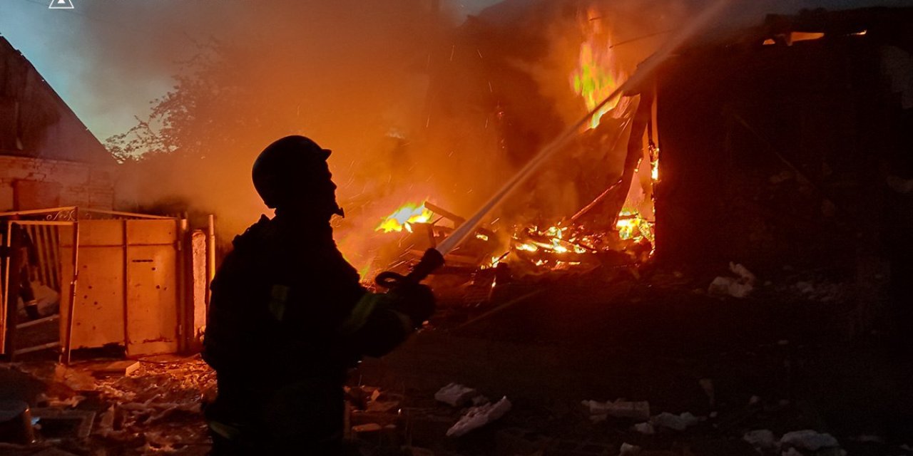 Rusya, Ukrayna’nın İki Kentini Hedef Aldı