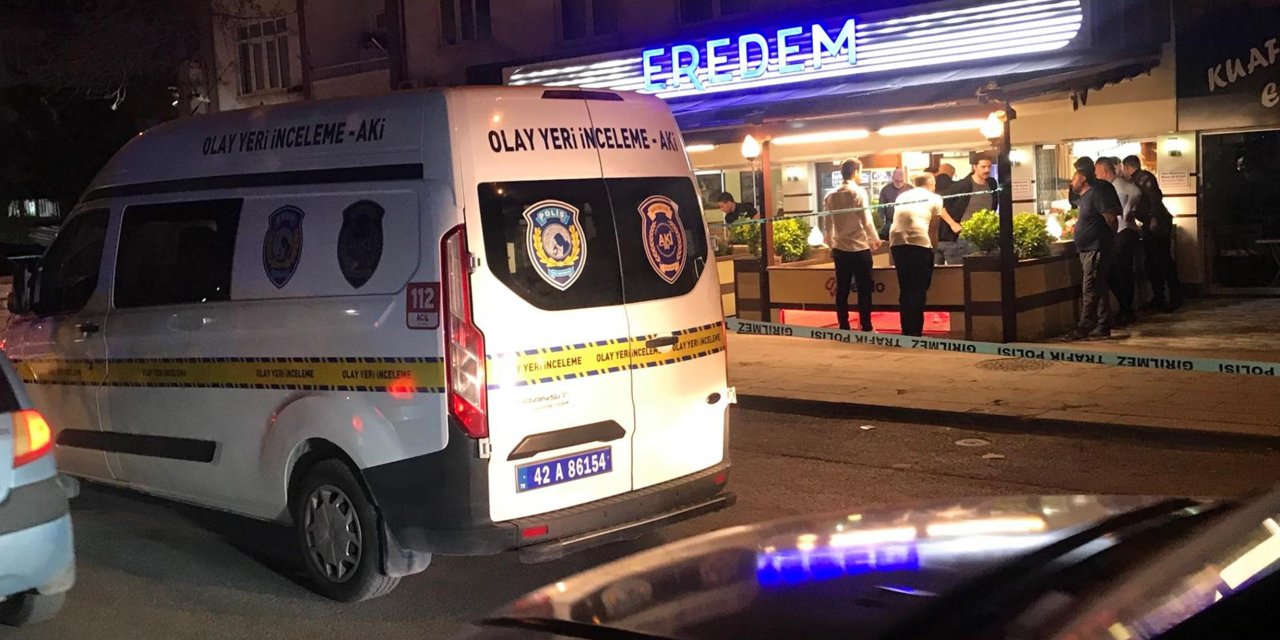 Husumetlisini Pastanede Öldürüp, Arkadaşını Yaralayan Şüpheli Tutuklandı