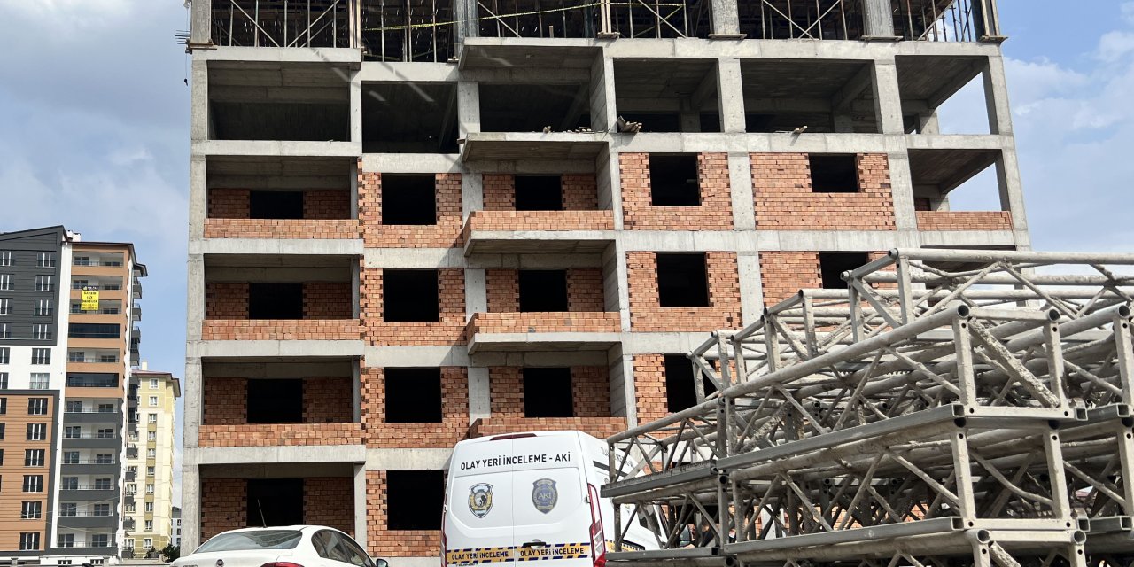 İnşaatın 6’ncı Katından Düşen Kalıp Ustası Öldü