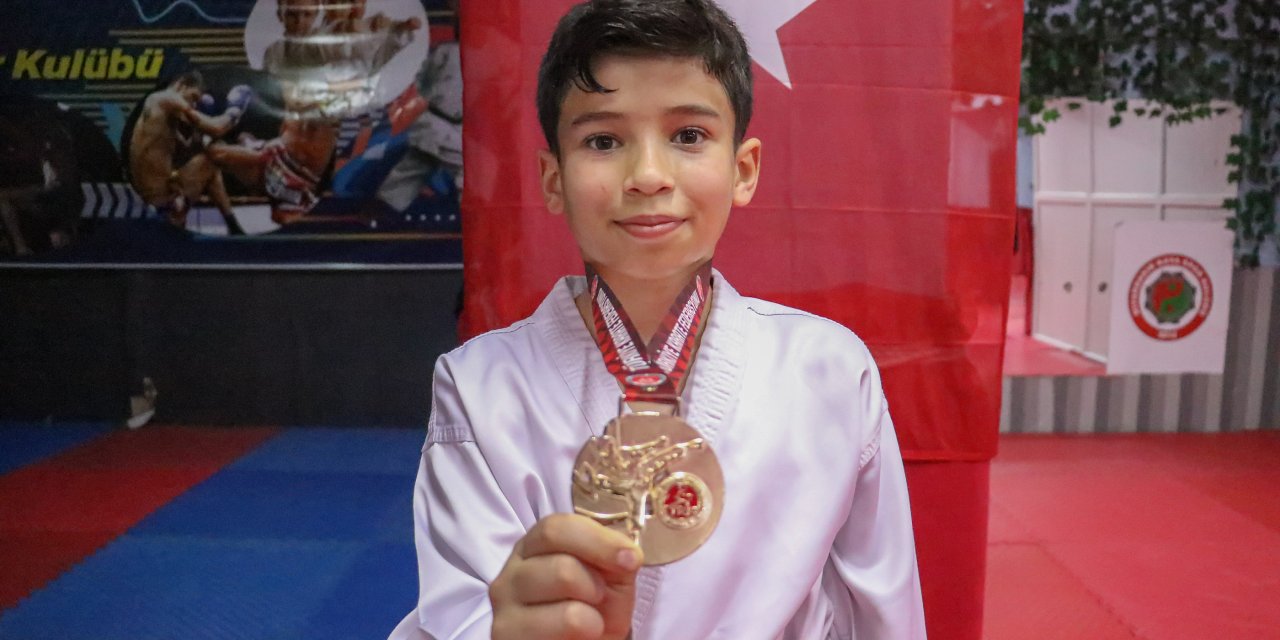 Diyarbakırlı Mehmet, Katıldığı İlk Şampiyonada Birinci Oldu; Milli Talkıma Seçildi