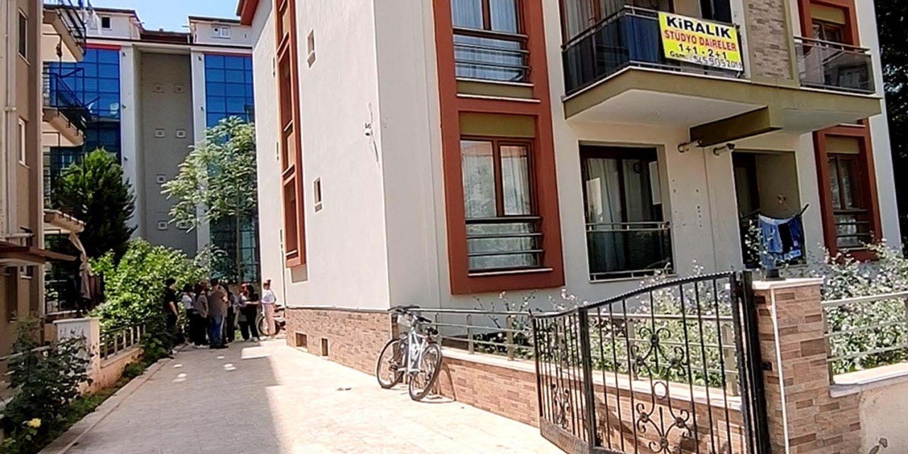 Elektrikli Isıtıcıdan Çıkan Yangında Öldü