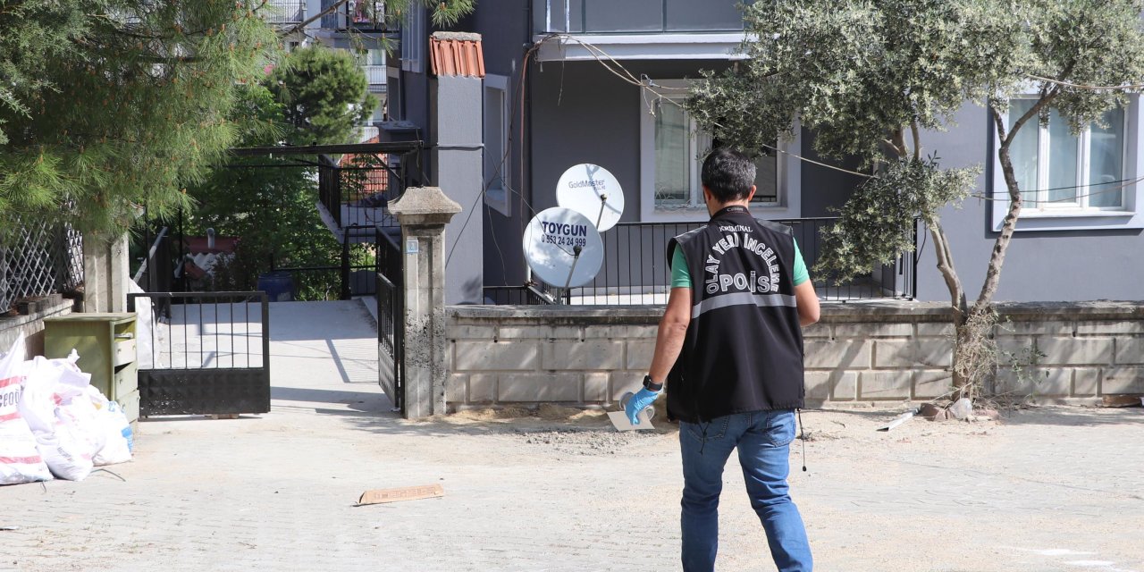 Kolonya Karışımlı İçecek İçen Erdem, Evinde Ölü Bulundu