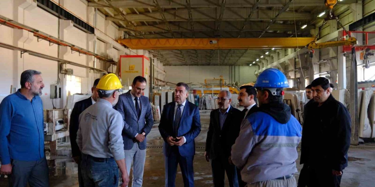 Vali Eldivan, Doğal Taş Fabrikası’nda İncelemelerde Bulundu